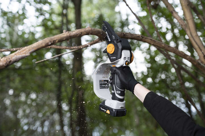 BATAVIA 18V Nexxsaw Akku-Einhand-Kettensäge 6'' Solo